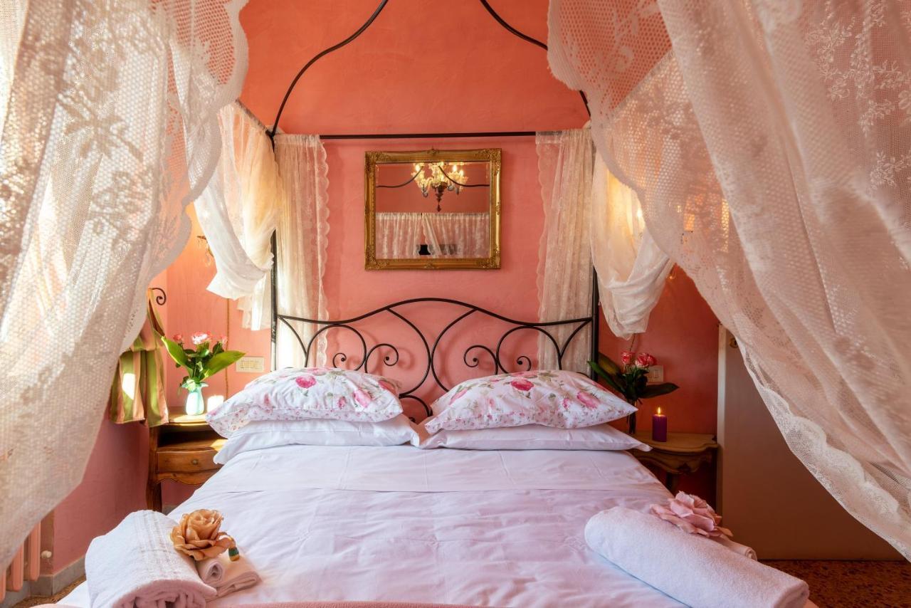 Bibi Boutique Arezzo Living Suite Rosafragola & Verdeconiglio المظهر الخارجي الصورة
