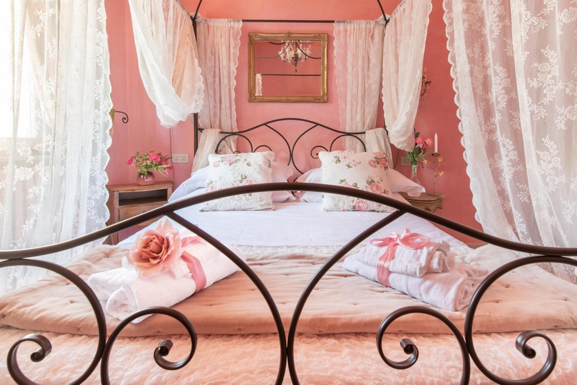 Bibi Boutique Arezzo Living Suite Rosafragola & Verdeconiglio المظهر الخارجي الصورة