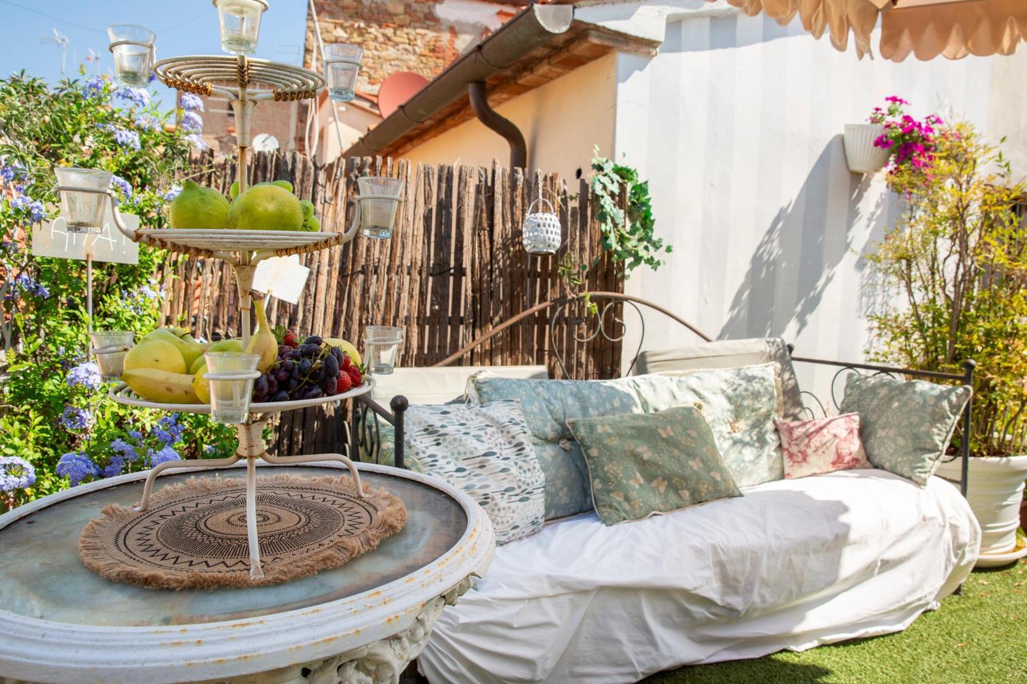 Bibi Boutique Arezzo Living Suite Rosafragola & Verdeconiglio المظهر الخارجي الصورة