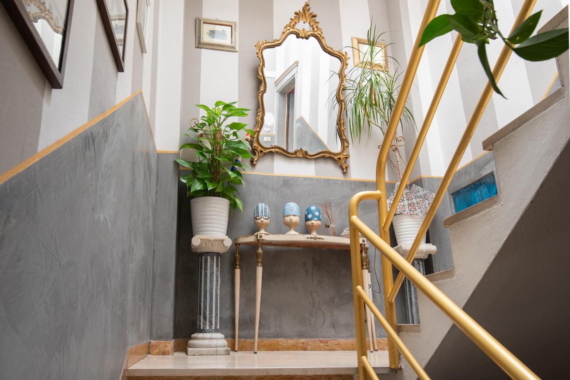 Bibi Boutique Arezzo Living Suite Rosafragola & Verdeconiglio المظهر الخارجي الصورة